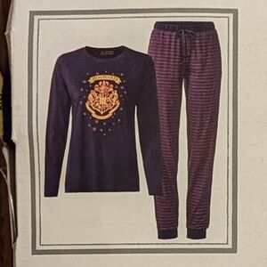 Harry Potter Pajamas (NEVER WORN!)